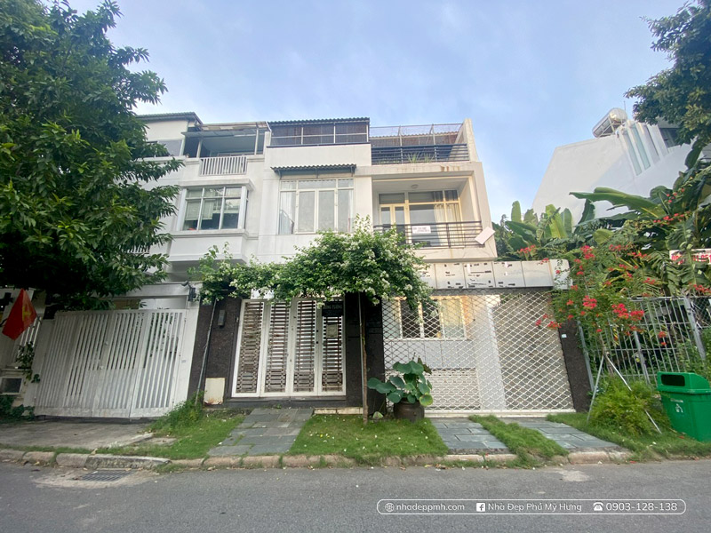 Bán Biệt Thự B02 Nam Thông 2 Phú Mỹ Hưng Q7&nbsp;&nbsp;